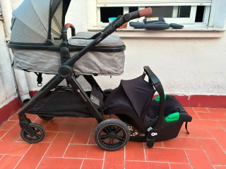 Carrito de bebé y silla de coche