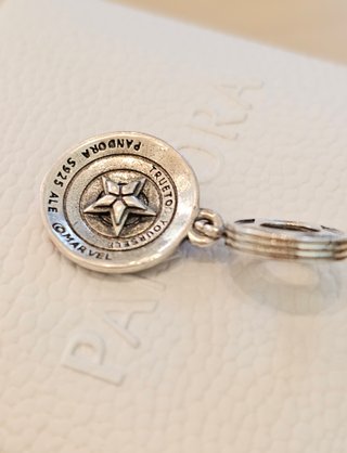 Charm Pandora Capitán América Escudo
