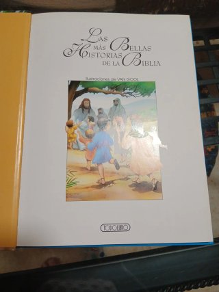Se vende libro.La mas bella historia de la biblia.