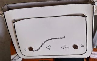 Bolso blanco con dibujos