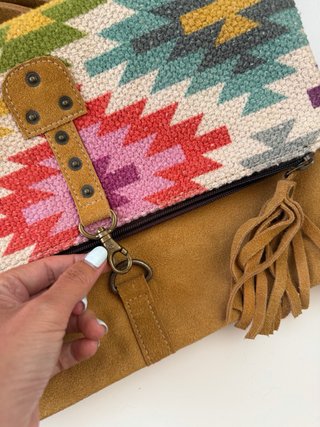 Bolso étnico de ante y tela