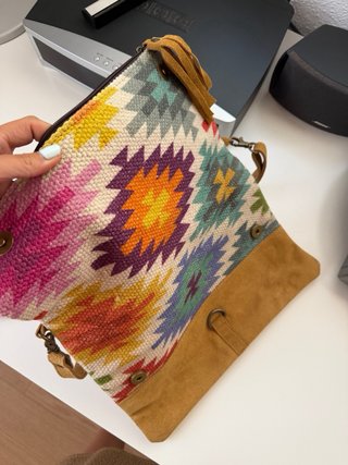Bolso étnico de ante y tela