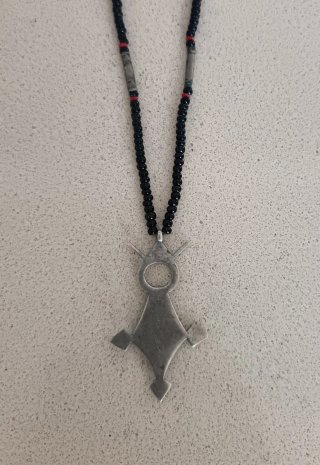 Collar Cruz de Agadez Tuareg Auténtica, Plata Firm