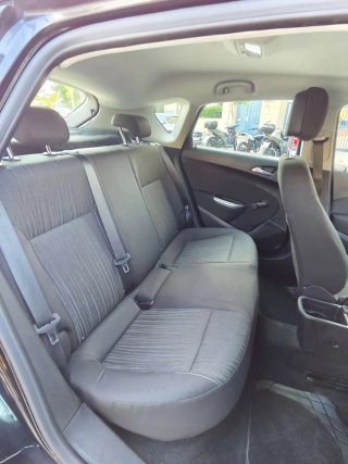 Opel Astra 2011