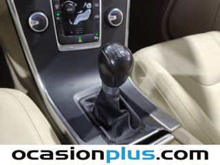 Volvo XC60 D3 Kinetic 100 kW (136 CV)