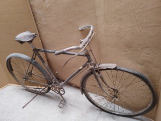 Bicicleta antigua frenos de varilla