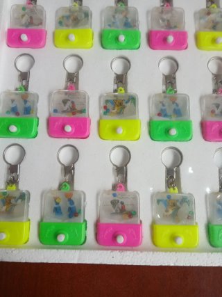 Expositor 15 Llaveros Juegos de Agua