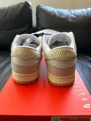 Nike Dunk Low Retro SE Talla 41 Beige