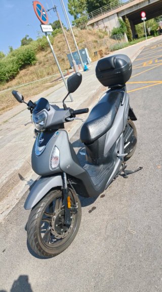 SYM Symphony 50cc(2024) 8.570km COMO NUEVA!