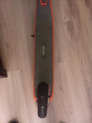Patinete eléctrico infantil