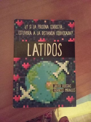Latidos : ¿y si la persona correcta-- estuviera...