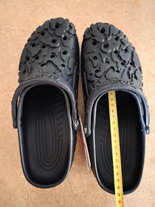 Crocs Talla 44-45 (29cm) con Jibbitz