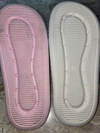 2 paia ciabatte rosa e bianche taglia 40