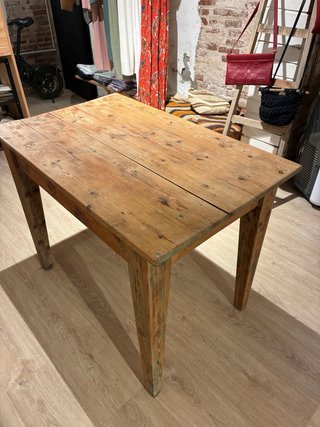 Mesa de madera maciza rústica