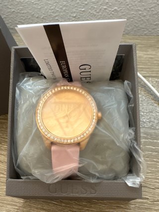 Reloj Guess Dorado y Rosa Nuevo