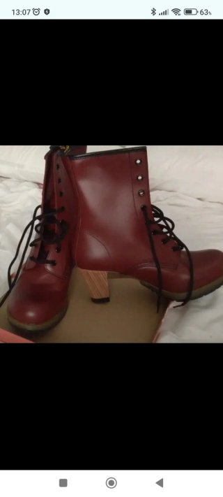 Botas Dr. Martens tacón rojas Talla 40-41