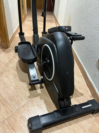 Elíptica Cecotec Bodytone DE20, sin uso apenas