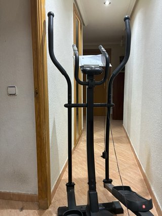 Elíptica Cecotec Bodytone DE20, sin uso apenas