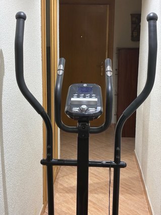 Elíptica Cecotec Bodytone DE20, sin uso apenas