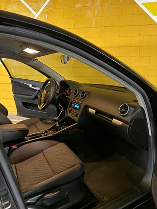 Audi A3 Sportback 1.6 FSI Ambition