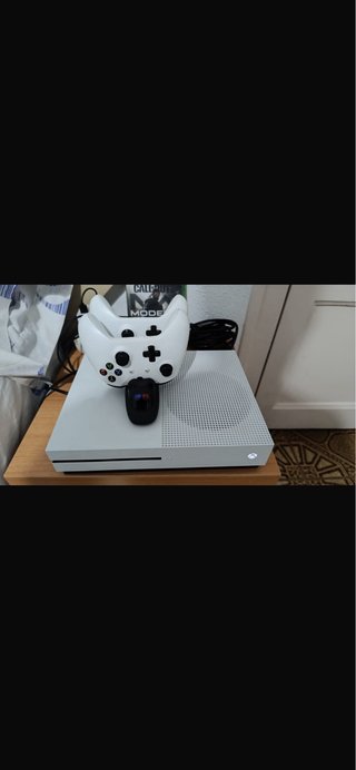 Xbox One + Juego Call of Duty