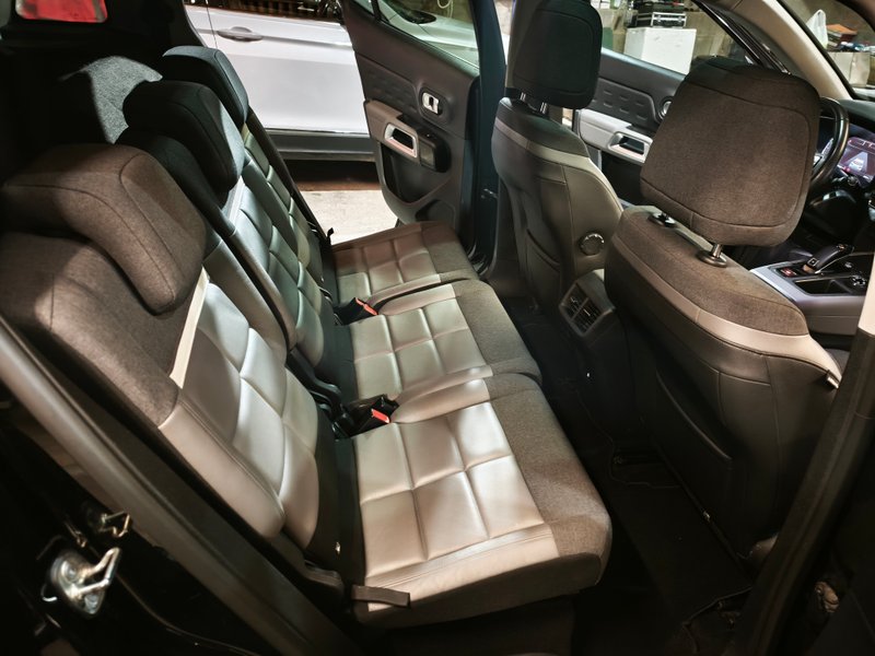 Citroën C5 Aircross 1.5 Blue Hdi S&S Shine 2019, foto 10