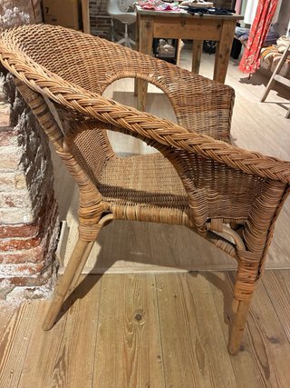 Silla de mimbre artesanal