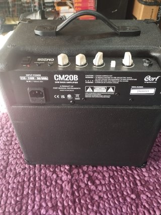(Nuevo) Amplificador de Bajo Cort (CM20B) 20w