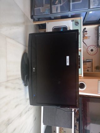 Monitor LG Flatron M2794D