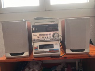 Equipo de música LG CD/Casset/Radio