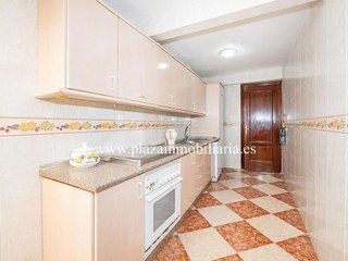 Chalet en venta en Poleares en Lucena