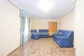 Chalet en venta en Poleares en Lucena