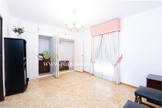 Chalet en venta en Poleares en Lucena
