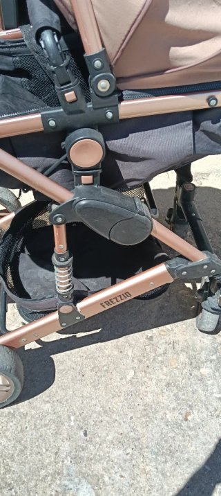 Coche de bebé FrezziO