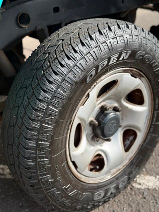 Toyota Hilux 2000