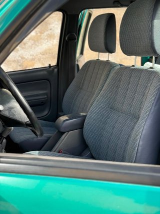 Toyota Hilux 2000