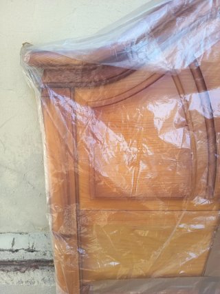 Cabecero de cama de madera nuevo