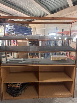 Mueble expositor panadería/comercio