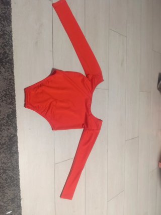 Body infantil rojo manga larga