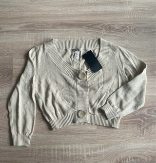 Cárdigan Mango beige botones crop top