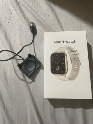 Smartwatch Negro y Morado
