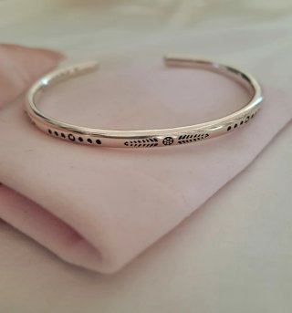 Pulsera Rígida Plata Diseño Étnico