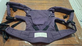 Mochila portabebés Manduca morada