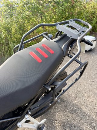 Anclajes herrajes BMW F900GS