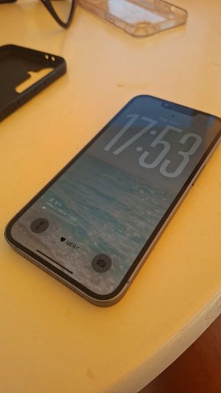 iPhone 14