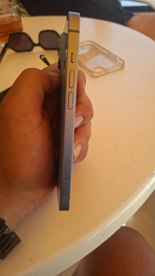 iPhone 14