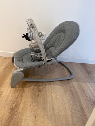 Hamaca bebé Chicco gris