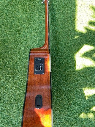 Guitarra Electroacústica Fender