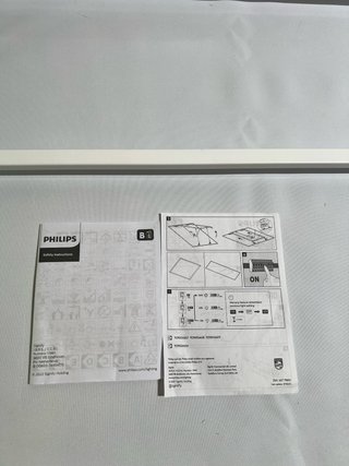 Plafón LED Philips Tuch
