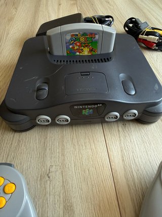 Nintendo 64 PAL 2 mandos y Super Mario 64